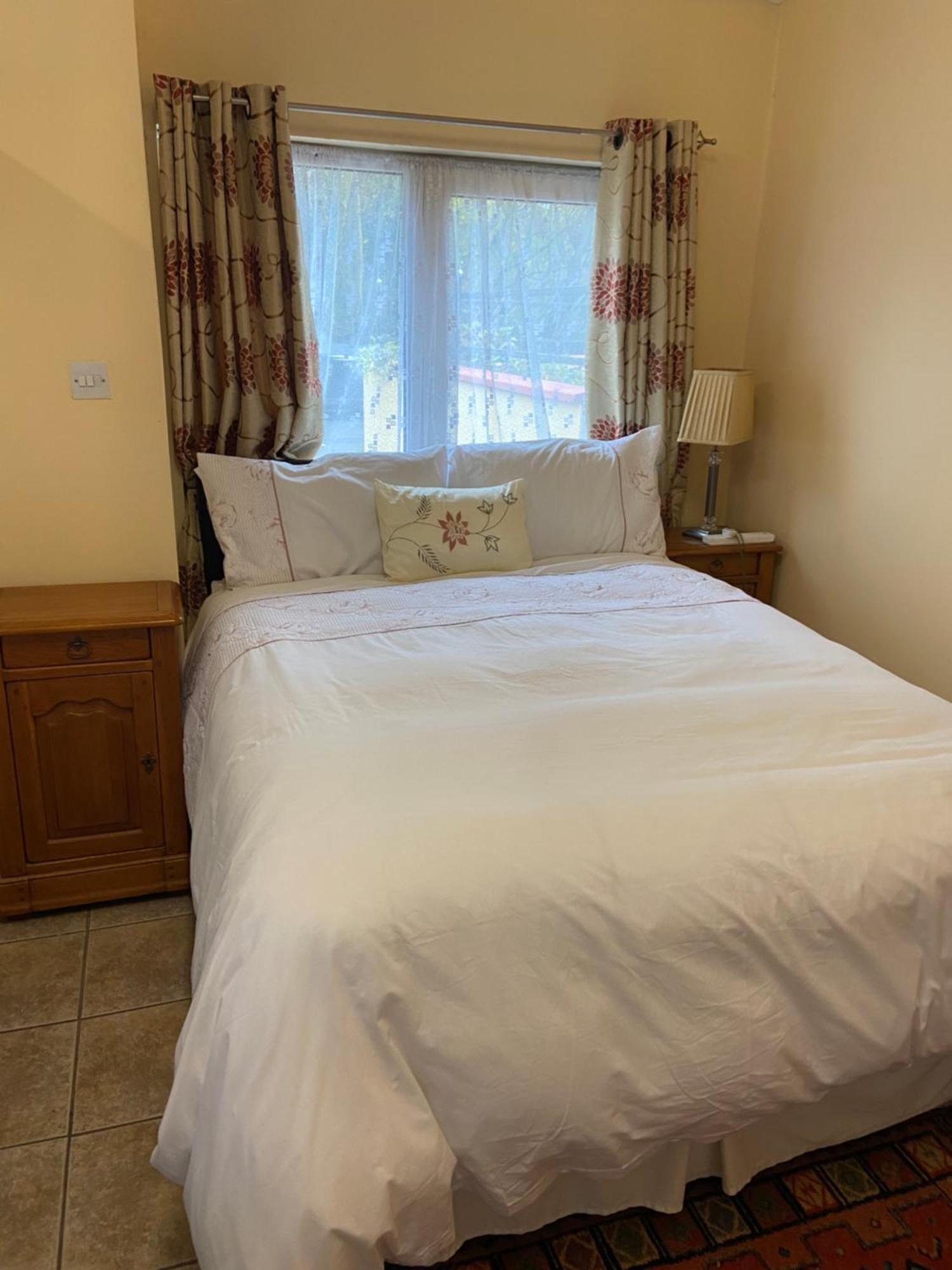 Padoro Lodge Килдэр Экстерьер фото